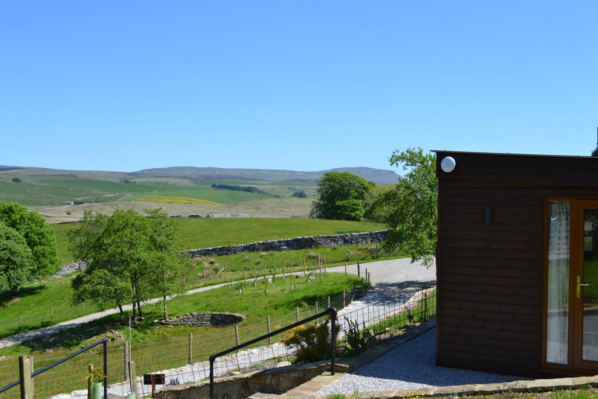 The Warren Lodge Cabin At Ashes Farm, Near Settle Kültér fotó